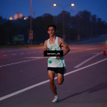 Runner Photo 7202200
