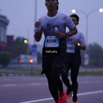 Runner Photo 7202698