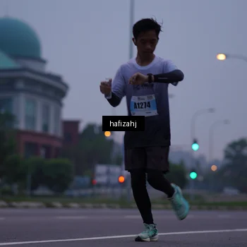 Runner Photo 7202800