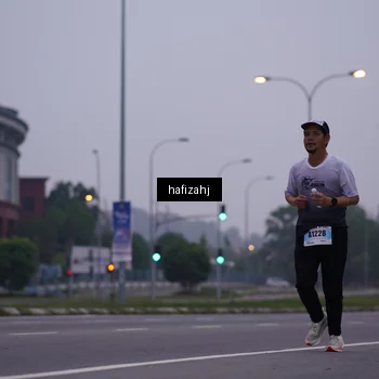 Runner Photo 7202911