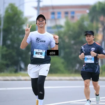 Runner Photo 7203000
