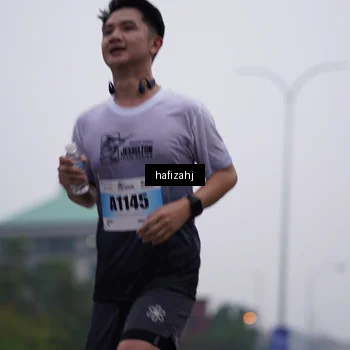 Runner Photo 7203004
