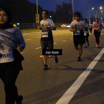 Runner Photo 7203073