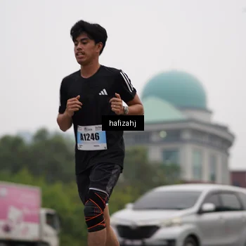 Runner Photo 7203103