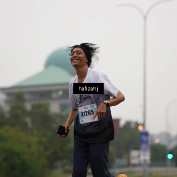 Runner Photo 7203142