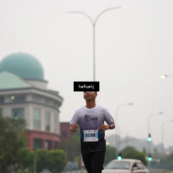 Runner Photo 7203244
