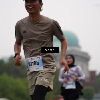 Runner Photo 7203295