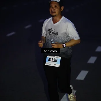 Runner Photo 7203359