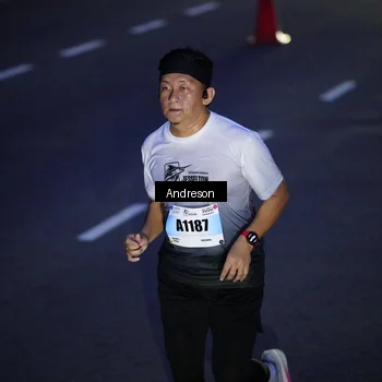 Runner Photo 7203564