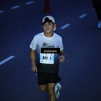 Runner Photo 7203604