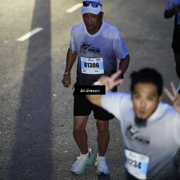 Runner Photo 7203629