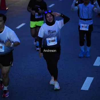 Runner Photo 7203683