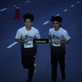 Runner Photo 7203748