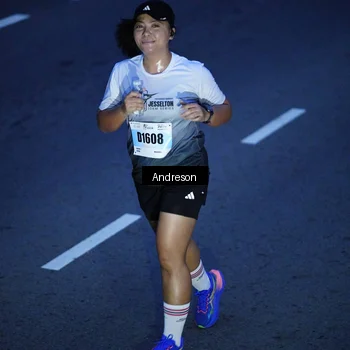 Runner Photo 7203811