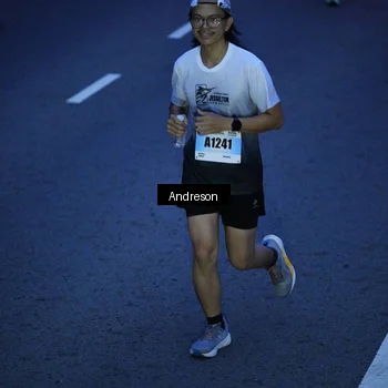 Runner Photo 7203834