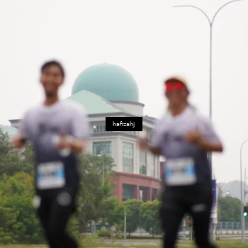 Runner Photo 7203865