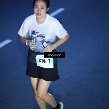 Runner Photo 7203891