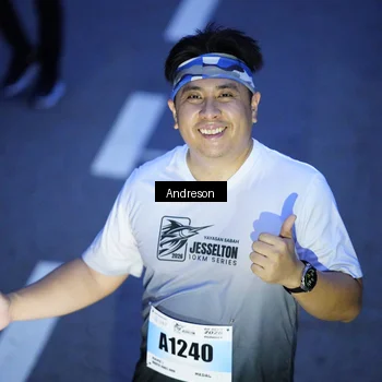Runner Photo 7204002