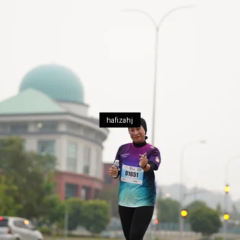 Runner Photo 7204004