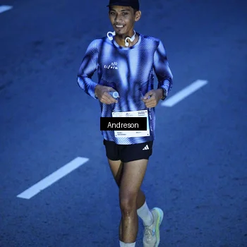 Runner Photo 7204005