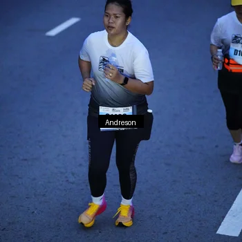 Runner Photo 7204048