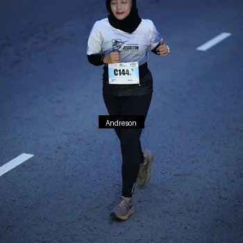 Runner Photo 7204057