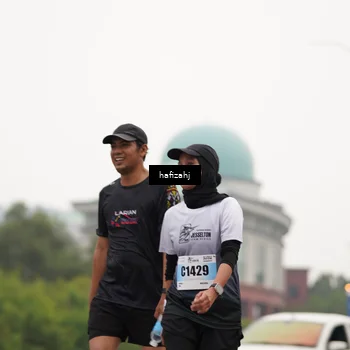 Runner Photo 7204071
