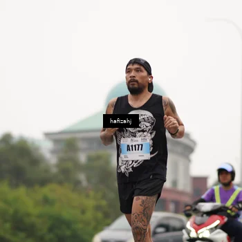 Runner Photo 7204074