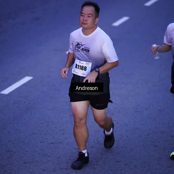 Runner Photo 7204081