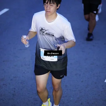 Runner Photo 7204087