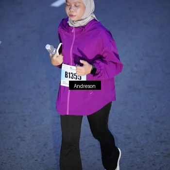 Runner Photo 7204112