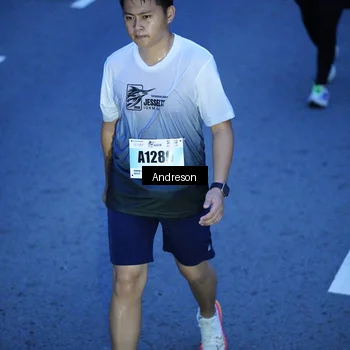 Runner Photo 7204115
