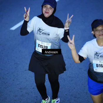 Runner Photo 7204119