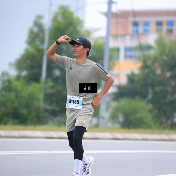 Runner Photo 7204159