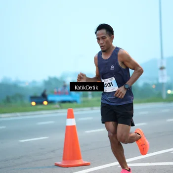 Runner Photo 7204181