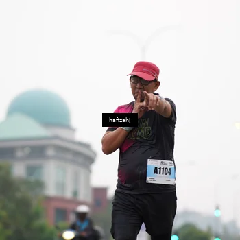 Runner Photo 7204252