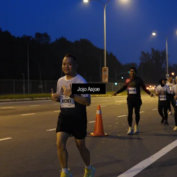 Runner Photo 7204255