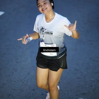 Runner Photo 7204258