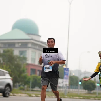 Runner Photo 7204279