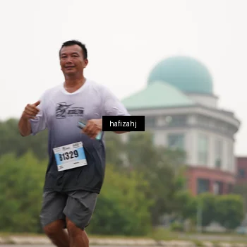 Runner Photo 7204311