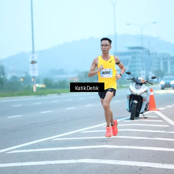 Runner Photo 7204313