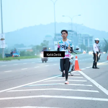 Runner Photo 7204316