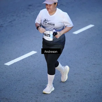 Runner Photo 7204323