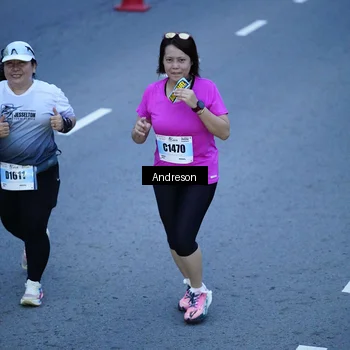 Runner Photo 7204344