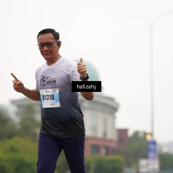 Runner Photo 7204400