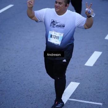 Runner Photo 7204445