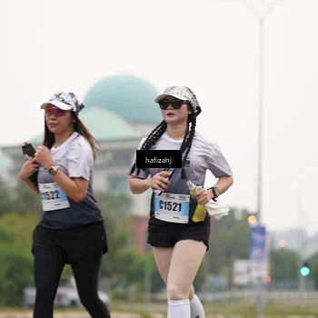 Runner Photo 7204448