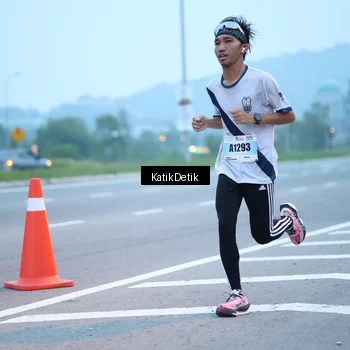 Runner Photo 7204457