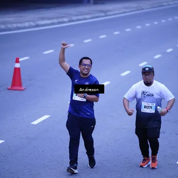 Runner Photo 7204502