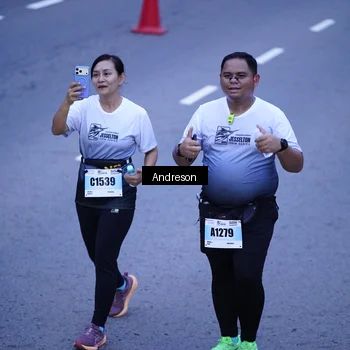 Runner Photo 7204510